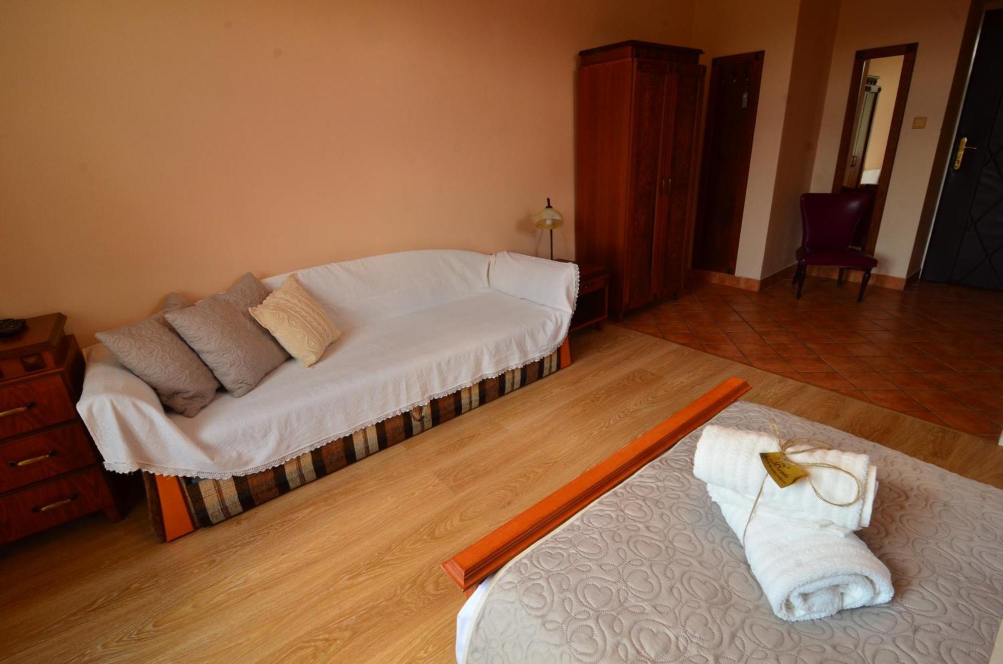 Baronka Bed & Breakfast & Bistrot Betliar Exterior foto