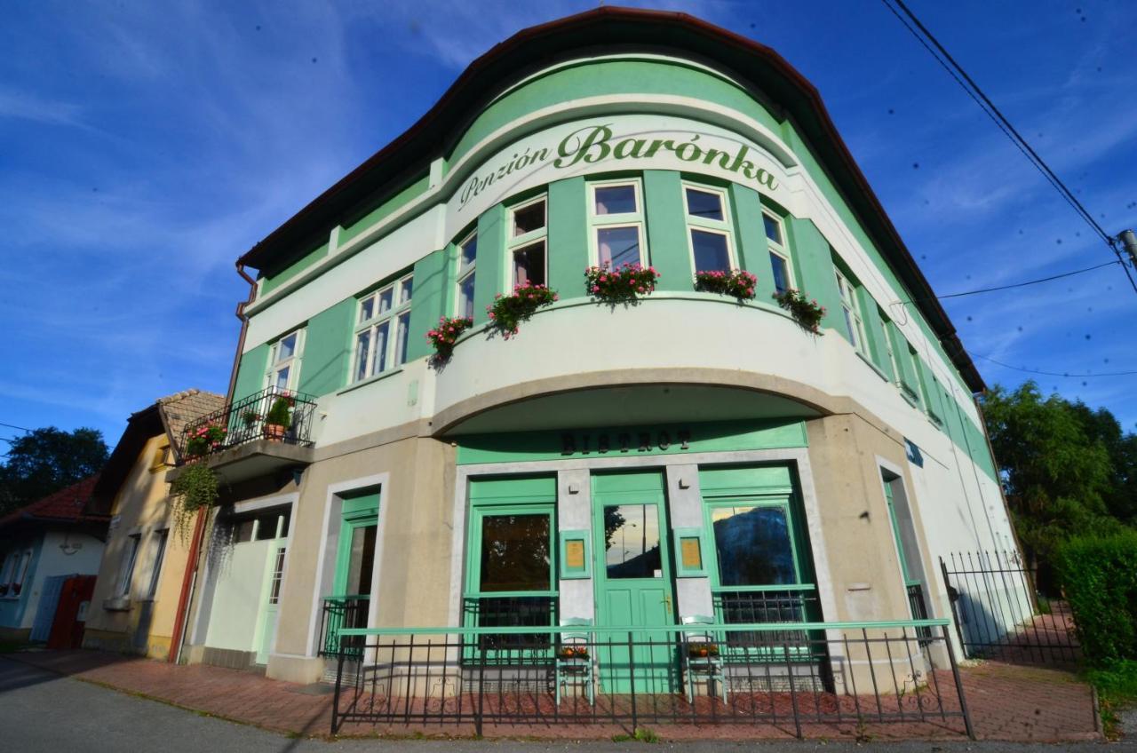 Baronka Bed & Breakfast & Bistrot Betliar Exterior foto