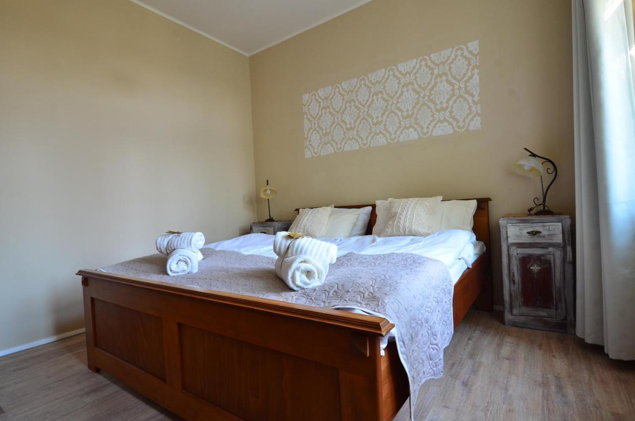 Baronka Bed & Breakfast & Bistrot Betliar Exterior foto