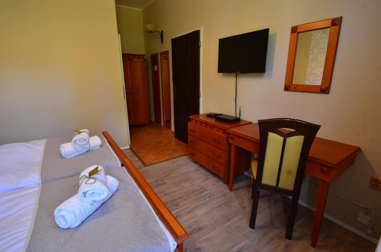 Baronka Bed & Breakfast & Bistrot Betliar Exterior foto